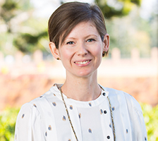 Dr Kathleen Holcombe